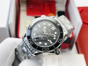 OMEGA Seamaster Diver 300m