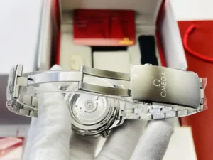 OMEGA Seamaster Diver 300m