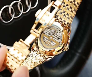 OMEGA de Ville Classic