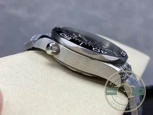 Fake Omega Seamaster Black Dial 44mm 210.30.44.51.01.001 - Factory Super Clone Watch