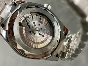 Display caseback with the rotor and 150m engraving on the ring