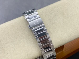 Bracelet on the cushion with the Omega symbol on the clasp, silver wave Aqua Terra