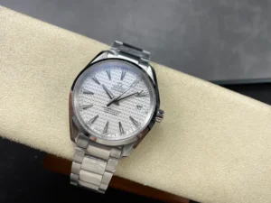 Watch on a display cushion, wide view, silver wave Aqua Terra