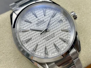 Close-up of the wave pattern and the Master Co-Axial text