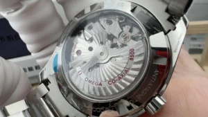 Display caseback with the rotor, Antimagnetic engraving on the ring