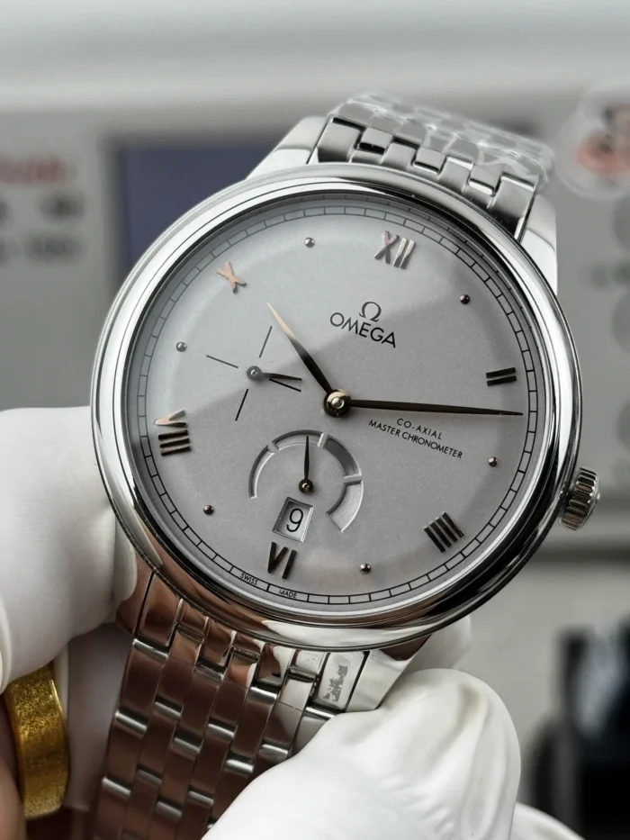 Close-up of the silver grey dial with rose gold tone hands