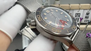 Dial from the left with a red sticker on the crystal