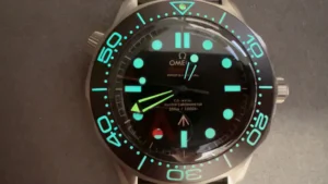 Lume check with the bezel pip and hands glowing
