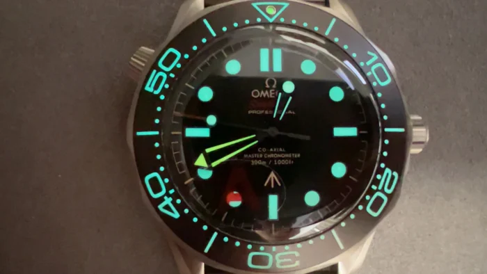 Lume check with the bezel pip and hands glowing