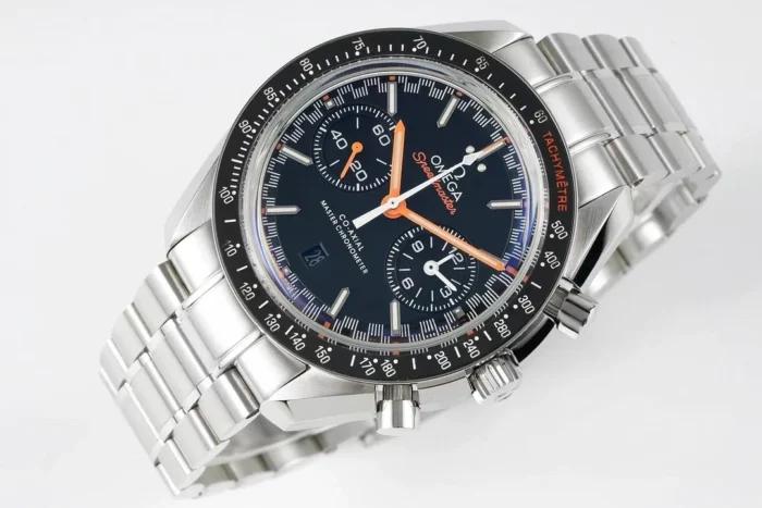 Speedmaster Racing 329.30.44.51.01.002 at an angle on the bracelet