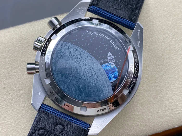 Caseback printed with the Moon and the words Eyes on the Stars