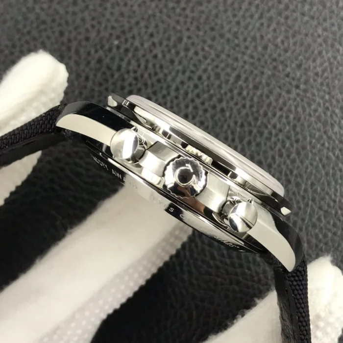Crown side profile with both chronograph pushers