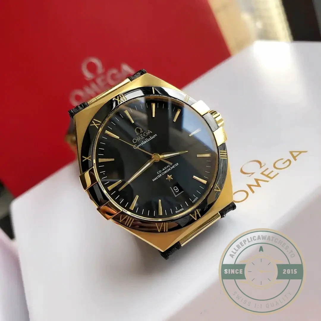 Steel bracelet strap detail with clasp