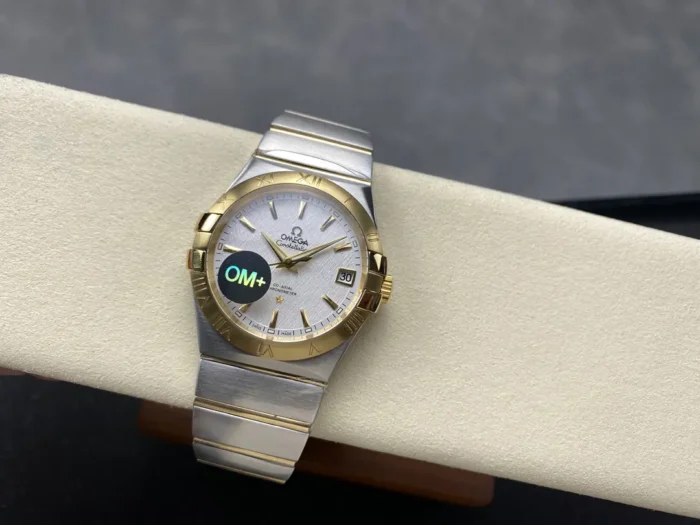 Close-up of steel bezel and dial markers