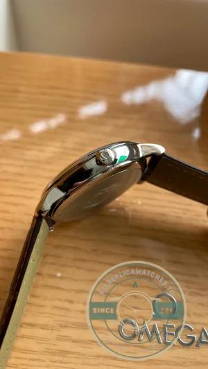 Replica Omega De Ville Gold 39.5mm 424.13.40.20.02.002 - Affordable Luxury Fake Timepiece