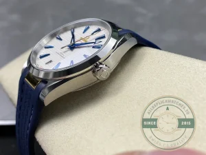 Bracelet links and deployment clasp mechanism