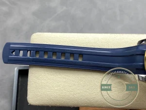 Replica Omega Seamaster Blue 44mm, Rubber 210.20.44.51.03.001 - Premium Super Clone Watch