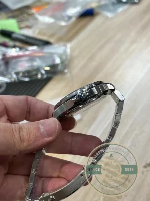 Replica Omega Seamaster Blue Dial 42mm 210.30.42.20.03.003 - Swiss-Made Clone Watch