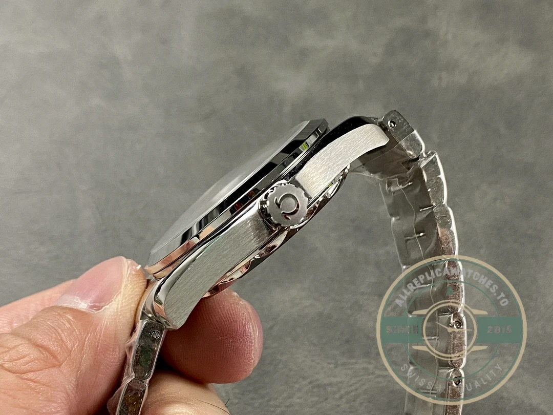 Replica Omega Seamaster Dark Blue Dial 220.10.41.21.03.004 - High-Grade Replica Watch