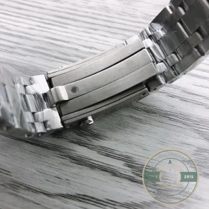 Replica Omega Seamaster Diver 300M 007 210.90.42.20.01.002 - 1:1 Swiss Replica Watch