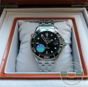 Seamaster case side profile with crown detail