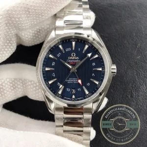 Crown and case finishing detail in studio lighting