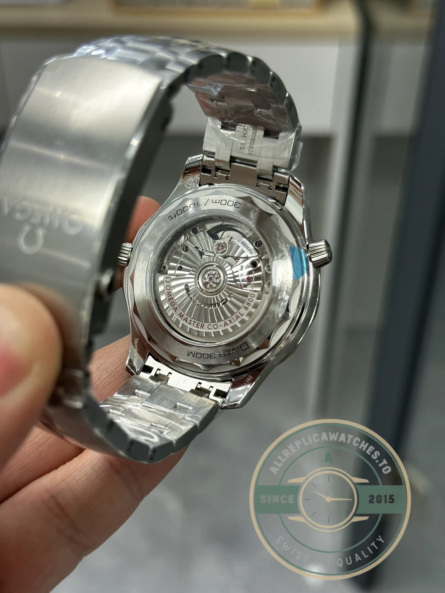 Replica Omega Seamaster Green Dial 42mm 210.30.42.20.10.001 - Swiss-Made Clone Watch