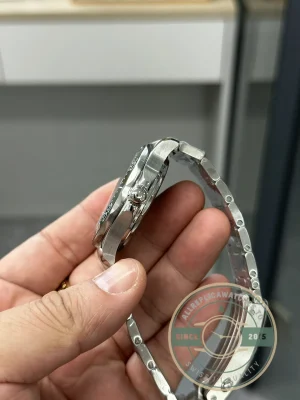 Replica Omega Seamaster Green Dial 42mm 210.30.42.20.10.001 - Best Quality Replica Watch