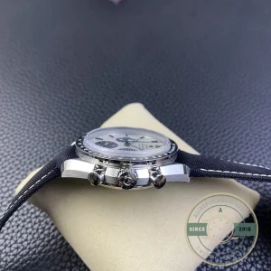 Super clone Omega Speedmaster 310.32.42.50.02.001 - 1:1 Swiss Replica Watch