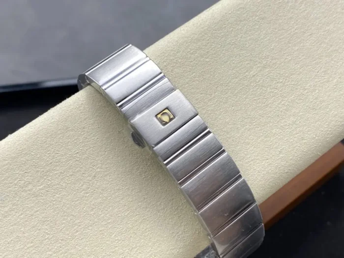 Complete front view showing black dial and bezel ring