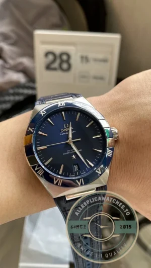 Dial macro showing blue applied hour indices