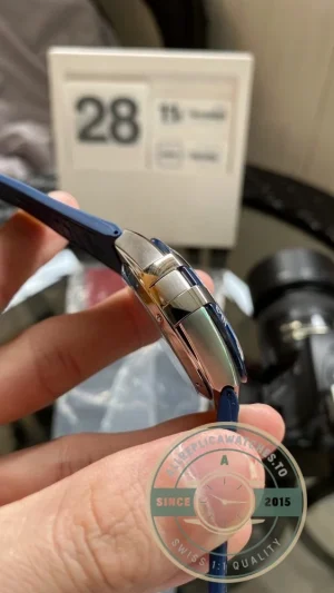 Bracelet links and deployment clasp mechanism