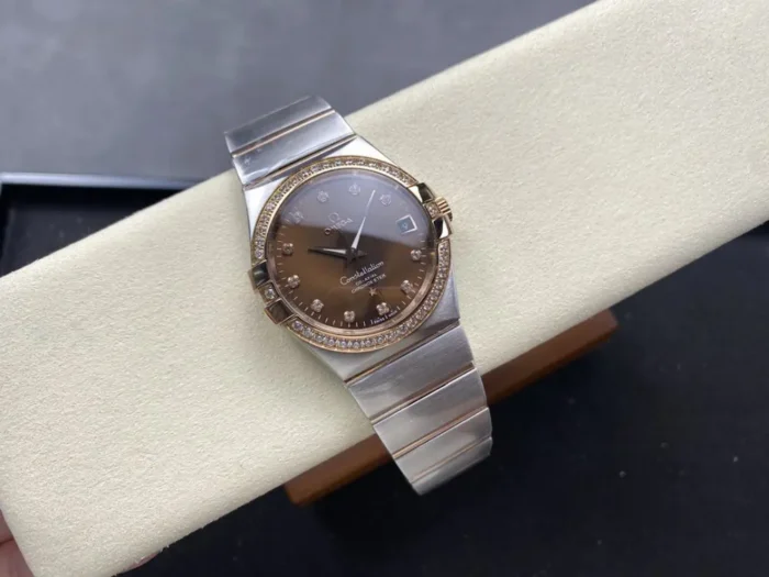 Constellation 38mm case side profile with crown detail