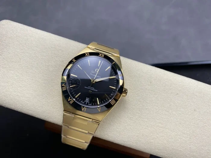 Complete front view showing black dial and bezel ring