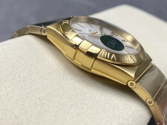 Complete front view showing silver dial and bezel ring