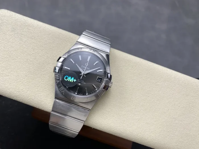 Close-up of steel bezel and dial markers