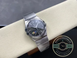 Crown and case finishing detail in studio lighting