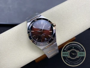 Steel bracelet strap detail with clasp