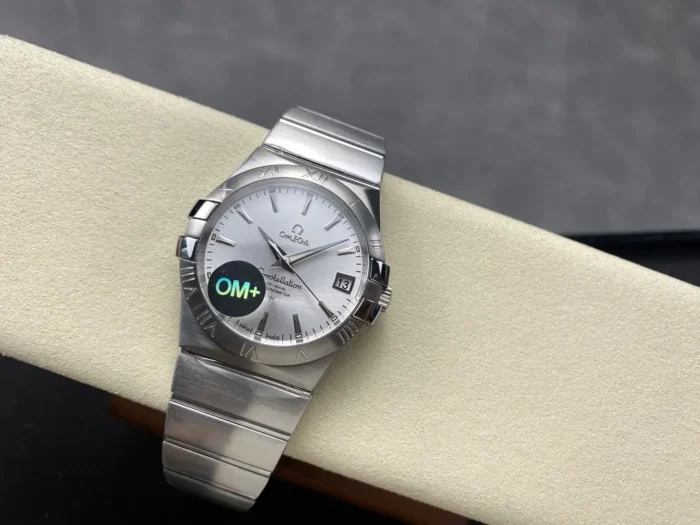 Complete front view showing silver dial and bezel ring