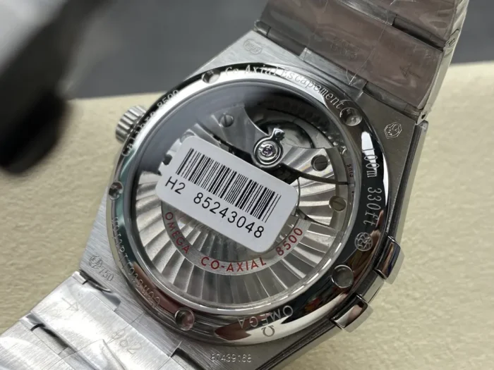 Constellation 38mm case side profile with crown detail