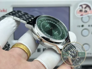 Superclone OMEGA De Ville Prestige 434.10.40.20.10.001 40mm Silver, Green Dial - Top-Tier Swiss Replica Watch