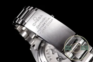 Seamaster case side profile with crown detail