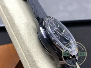 Superclone Omega Speedmaster Dark side of the moon 311.92.44.51.01.003 - Affordable Luxury Fake Timepiece