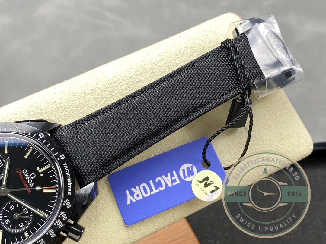 Superclone Omega Speedmaster Dark side of the moon 311.92.44.51.01.003 - Best Quality Replica Watch