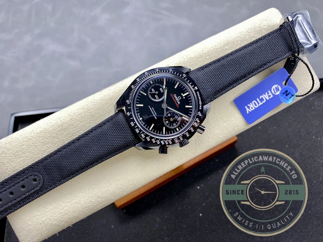 Superclone Omega Speedmaster Dark side of the moon 311.92.44.51.01.003 - Best Quality Replica Watch