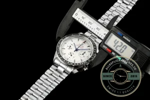 Superclone Omega Speedmaster Moonwatch Professional 310.30.42.50.04.001 - Luxury Replica Watch