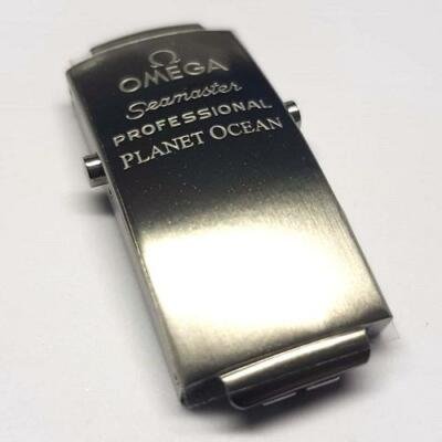 Omega Seamaster Planet Ocean Bracelet Clasp Detail